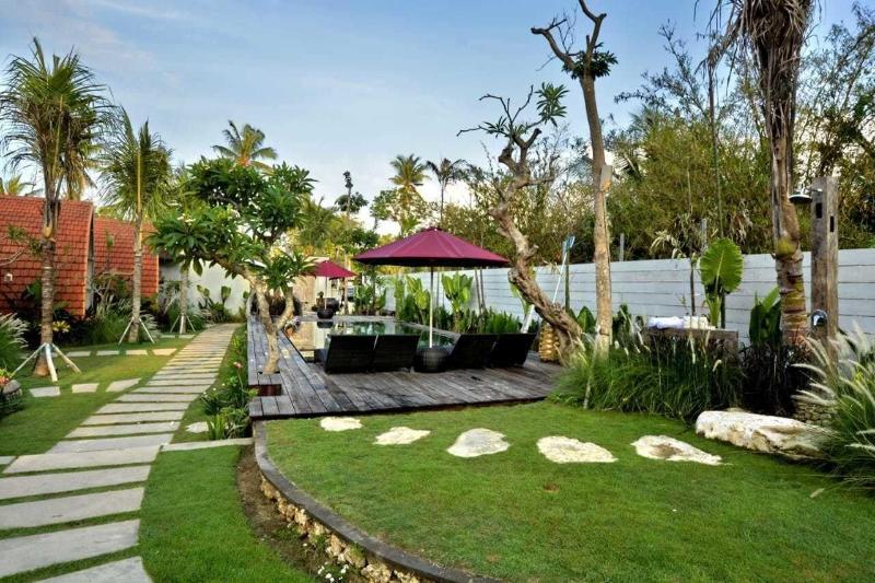 Bed and Breakfast Kompyang Cottage