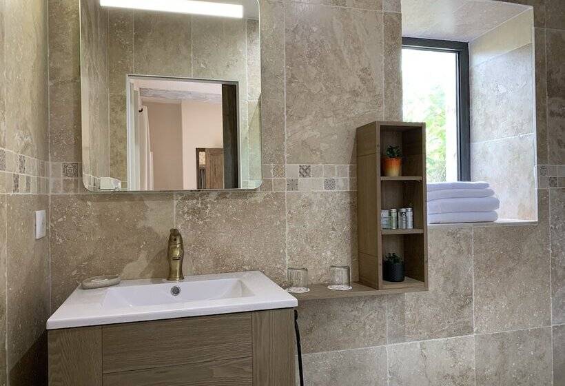 민박 Le Mas Aux Cedres   Teritoria