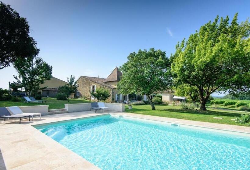 مبيت وإفطار Maison Des Quatre Saisons