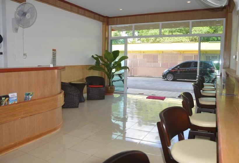 Chang Hostel