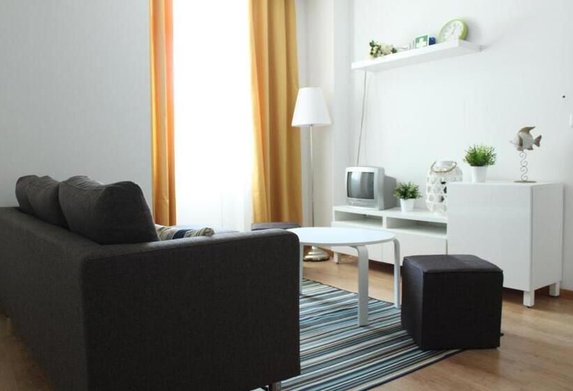 Хостел Aveiro White House