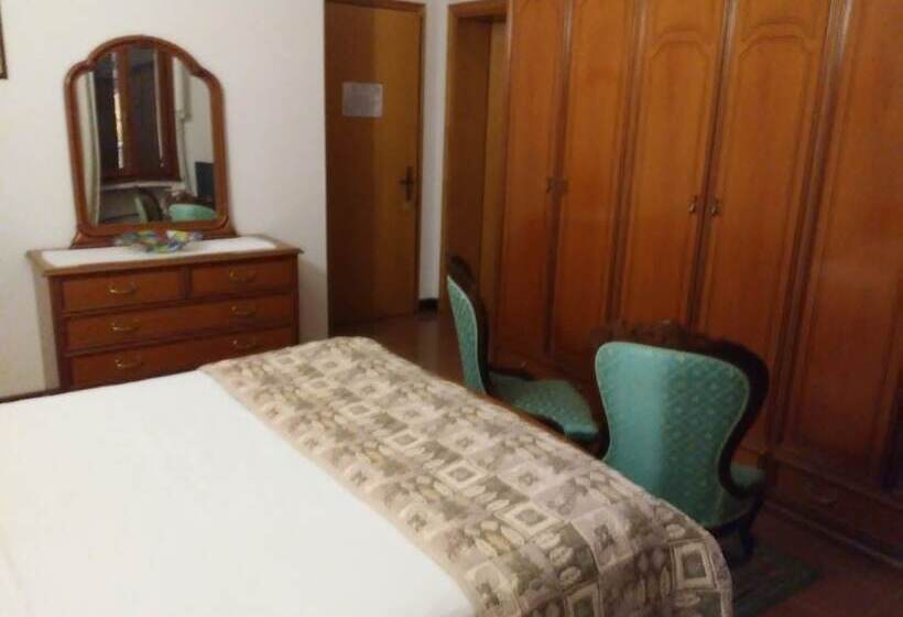 هتل Albergo Ristorante La Campagnola