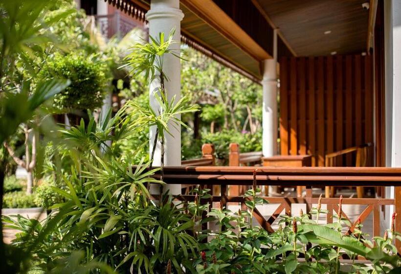 هتل Angkor Privilege Resort & Spa