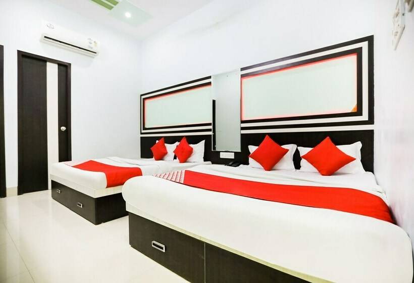 Отель Azad Garden By Oyo Rooms
