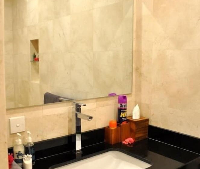 فندق Bukit Pool Suites