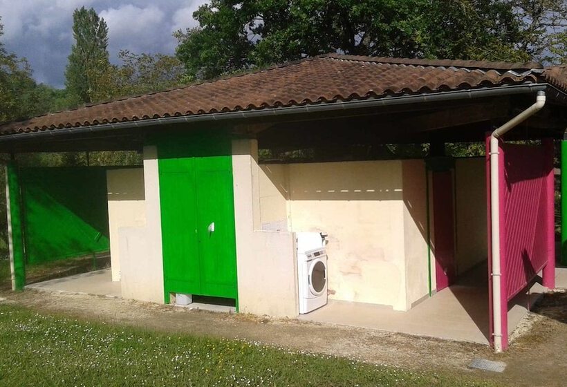 酒店 Camping Le Repaire   Les Chalets