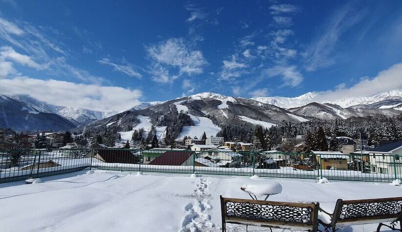 هتل Hakuba Kokoro