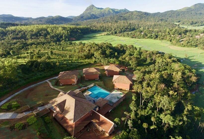 Отель Machaan Plantation Resorts Sakleshpur