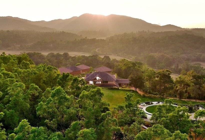 Отель Machaan Plantation Resorts Sakleshpur