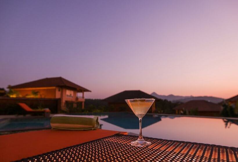 Отель Machaan Plantation Resorts Sakleshpur