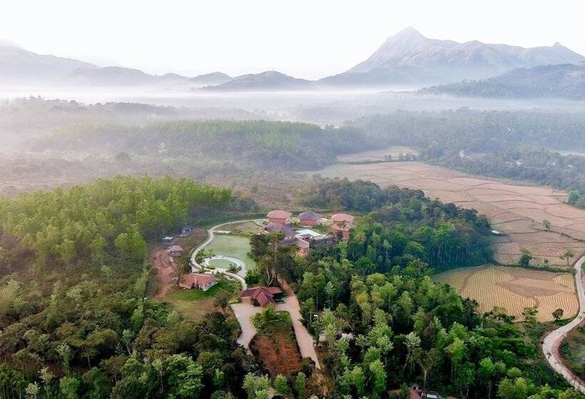 Отель Machaan Plantation Resorts Sakleshpur