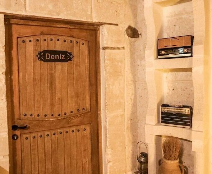 בית מלון כפרי Mahperi Cappadocia Cave