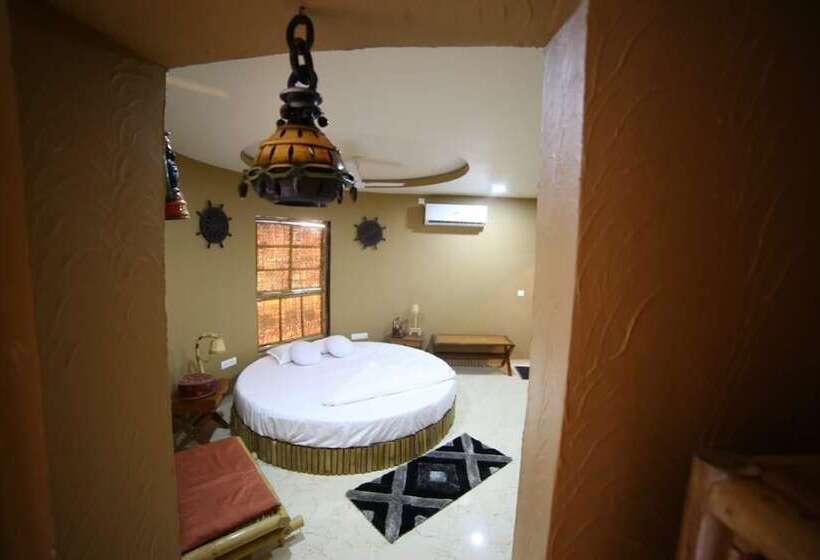 فندق Natraj & Resort