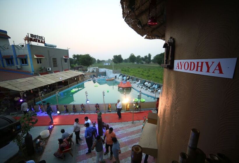 فندق Natraj & Resort