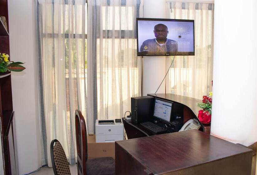 בית מלון כפרי Odjidja Royal Palace