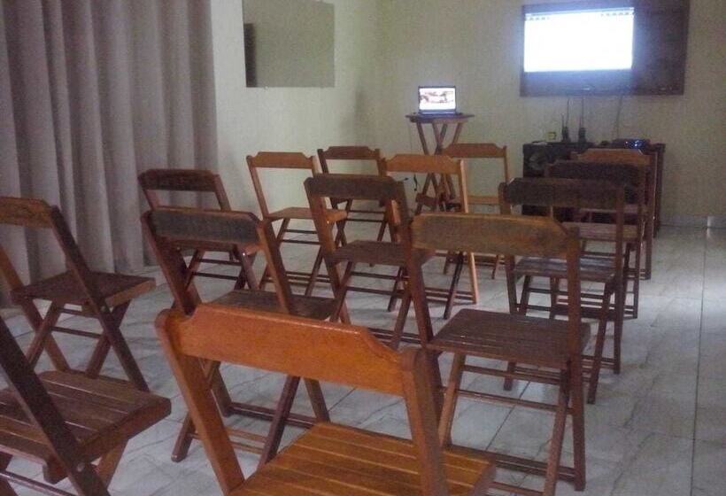 ホテル Outhome   Espaço E Sabores