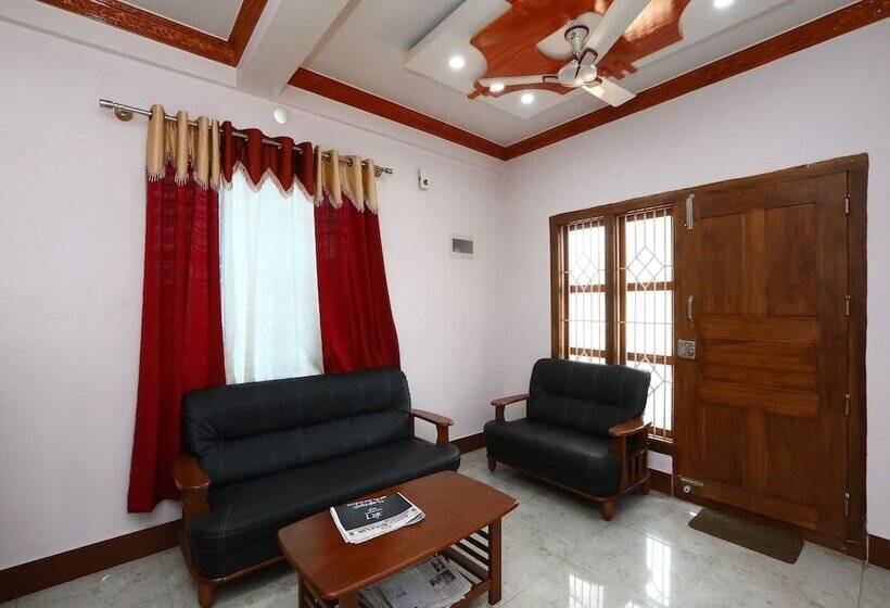 酒店 Oyo 27782 Hosamane Lodge