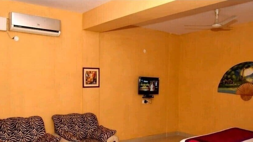 ホテル Panchsheel Dhaba