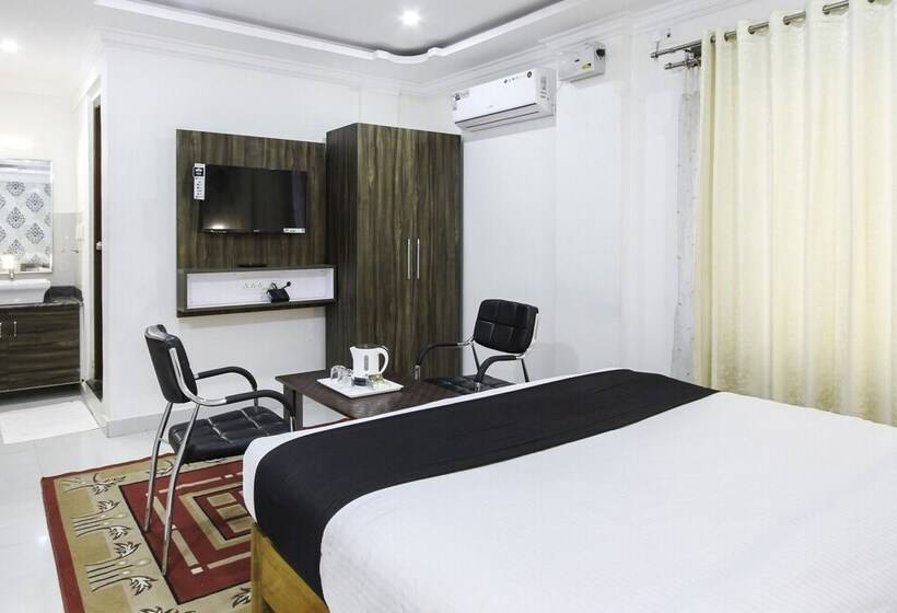 酒店 Rich Fort By Oyo Rooms