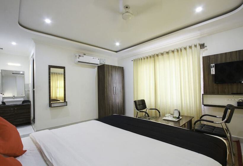 酒店 Rich Fort By Oyo Rooms