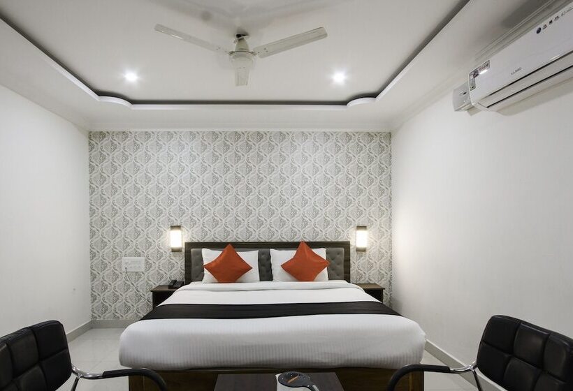 酒店 Rich Fort By Oyo Rooms