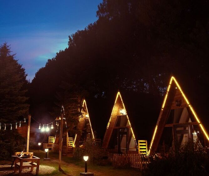 هتل Sapanca Taş Ev & Bungalow