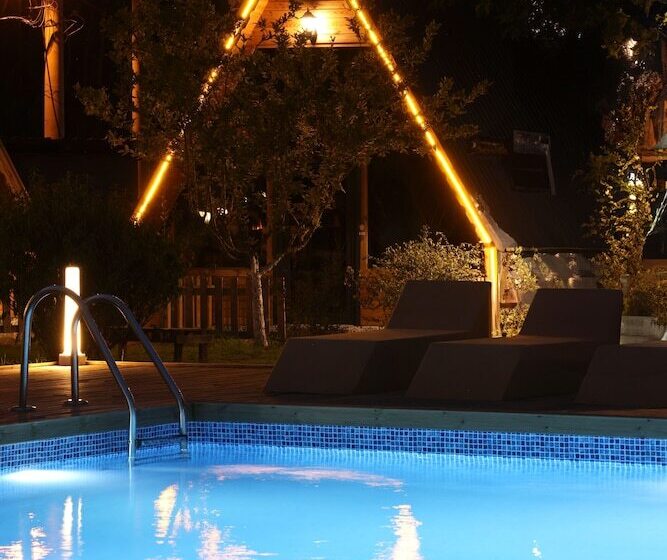 هتل Sapanca Taş Ev & Bungalow