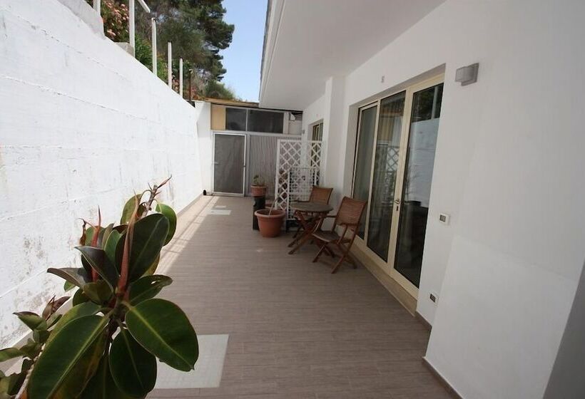 Micro Hotel Rossana