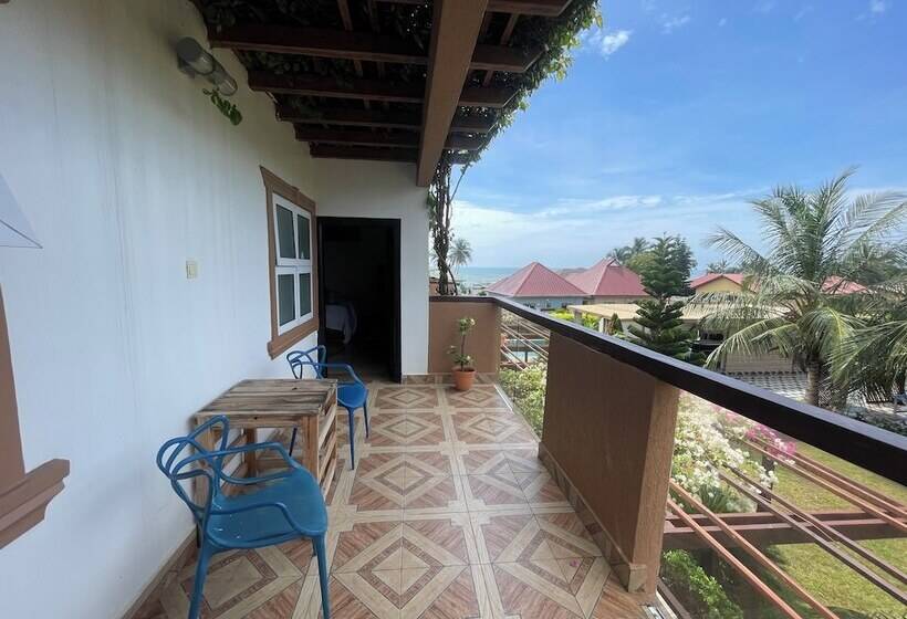 بنسيون Accruase Paradise