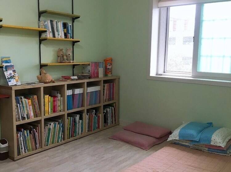 Pensão Hago Guest House