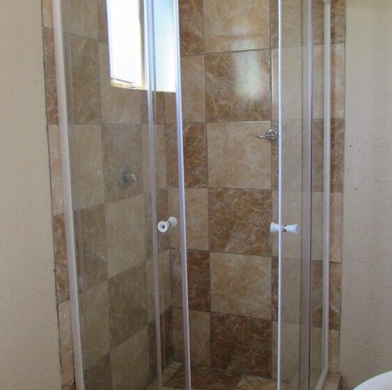 פנסיון Mashamba Country House