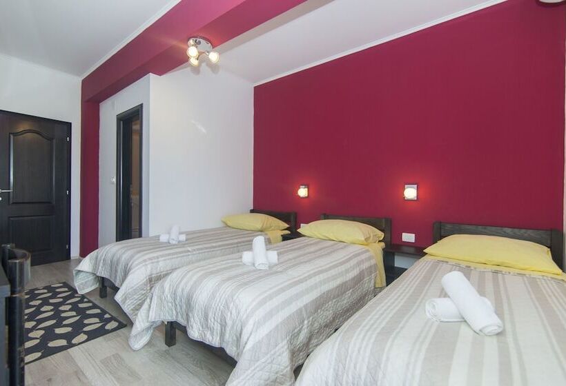 بنسيون Rooms Marijana