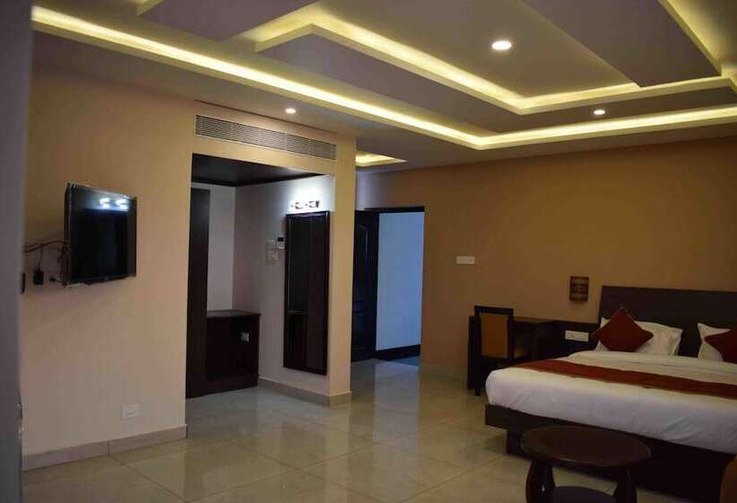 منتجع White Pearl Residency