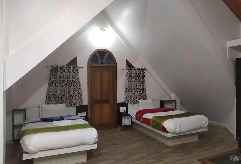 리조트 Ziro Palace Inn