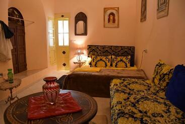 Riad Alkatib Meknès