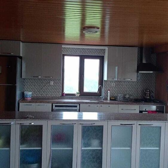 Sisdagi Zirve Otel
