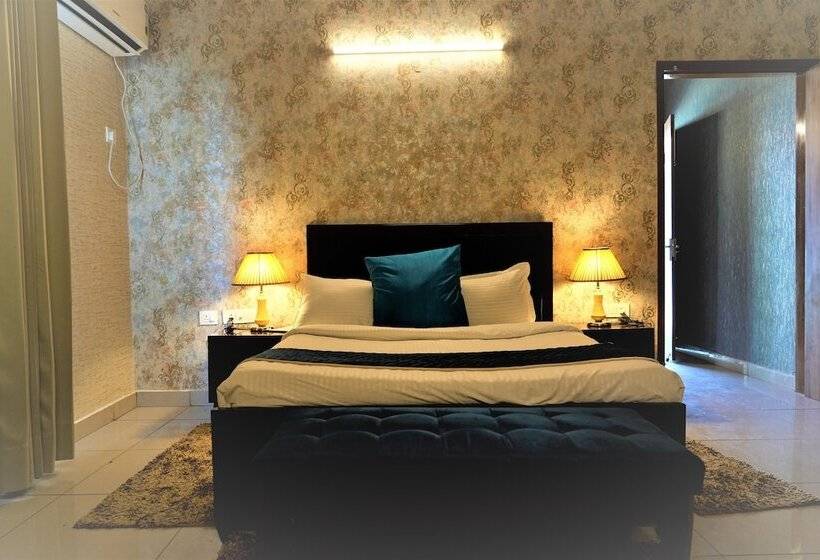Aa Hotels