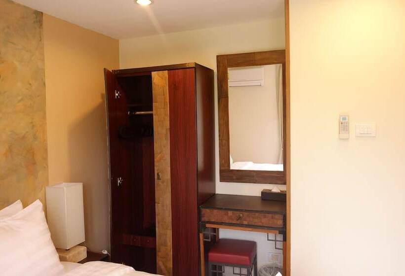 هتل Arcadia Maephim Serviced Apartment