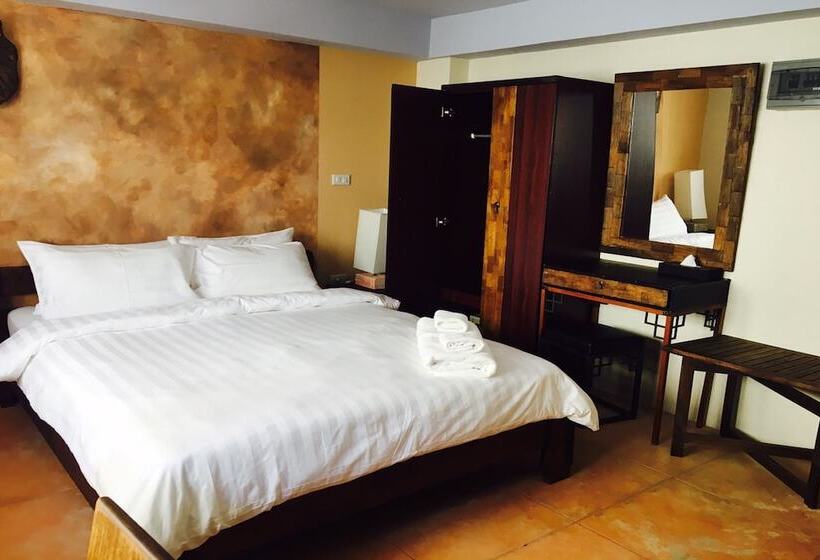 هتل Arcadia Maephim Serviced Apartment