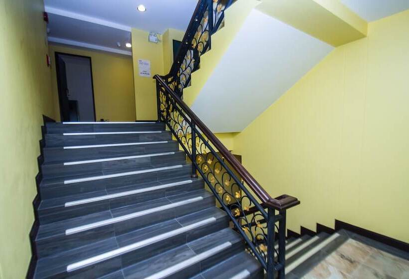 هتل Jutha Mansion