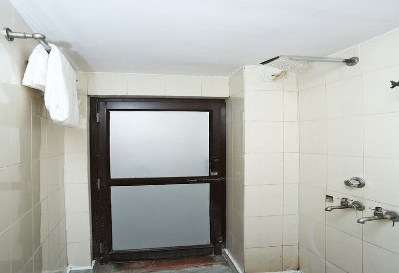 酒店 Milan Guest House By Oyo Rooms