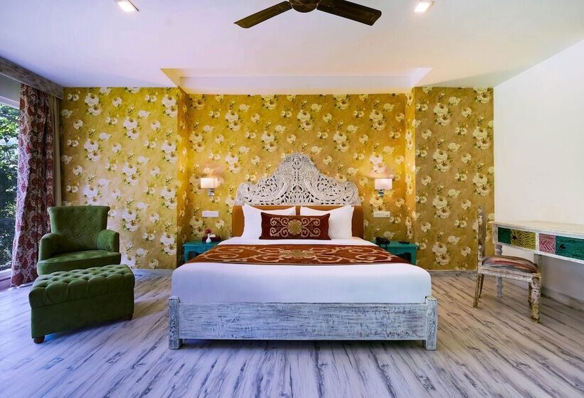 호텔 Summit By The Ganges Beach Resort & Spa