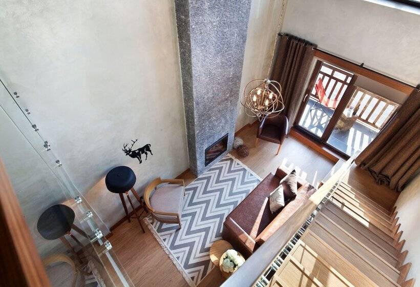 Magna Pivot Hotel   Boutique Class