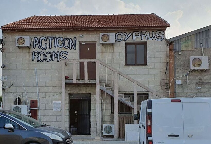 פנסיון Acticon Rooms Larnaca
