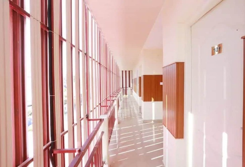 펜션 Noor Kitchenette Residency