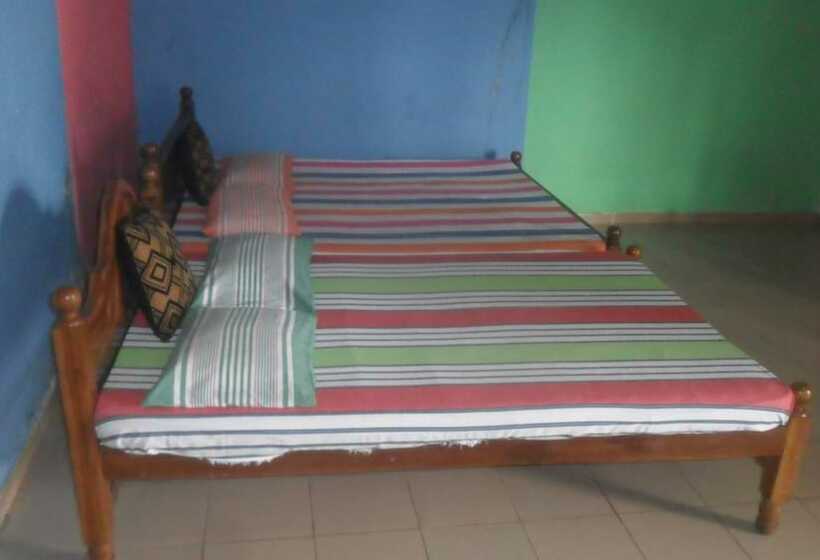 פנסיון Ranwin Guest & Rest