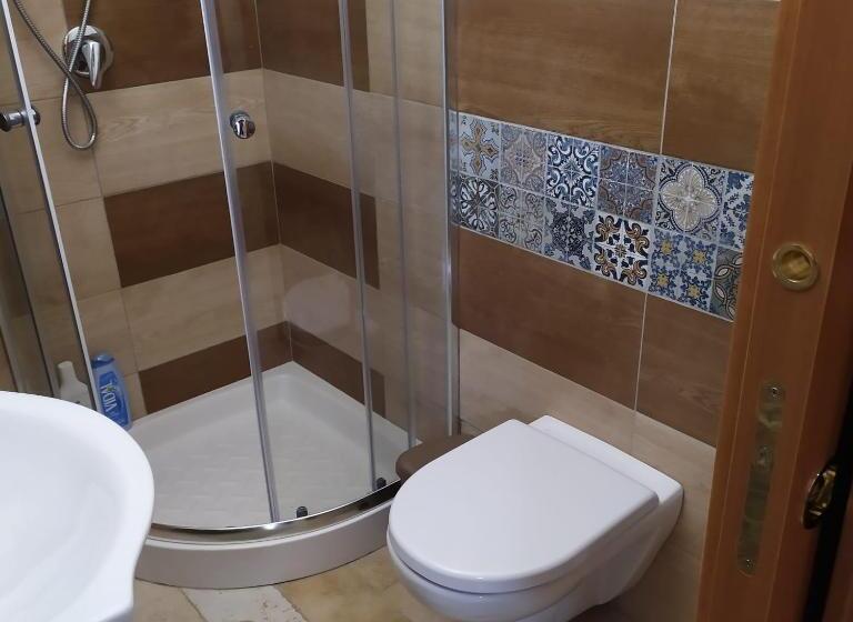 بنسيون Stone House E Casa Vacanze Zia Rosina