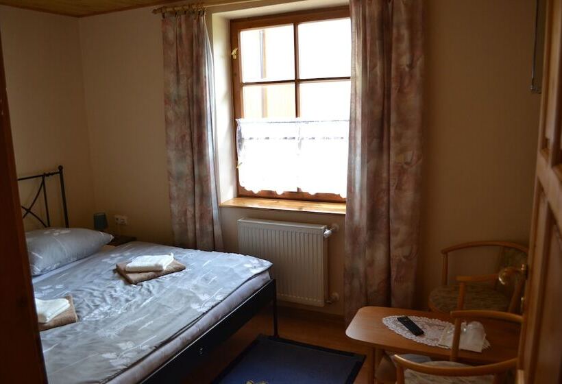 פנסיון V Penzión