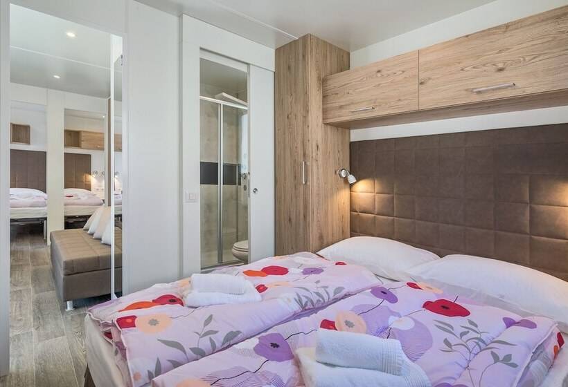 Курорт Boutique Camping Santa Marina