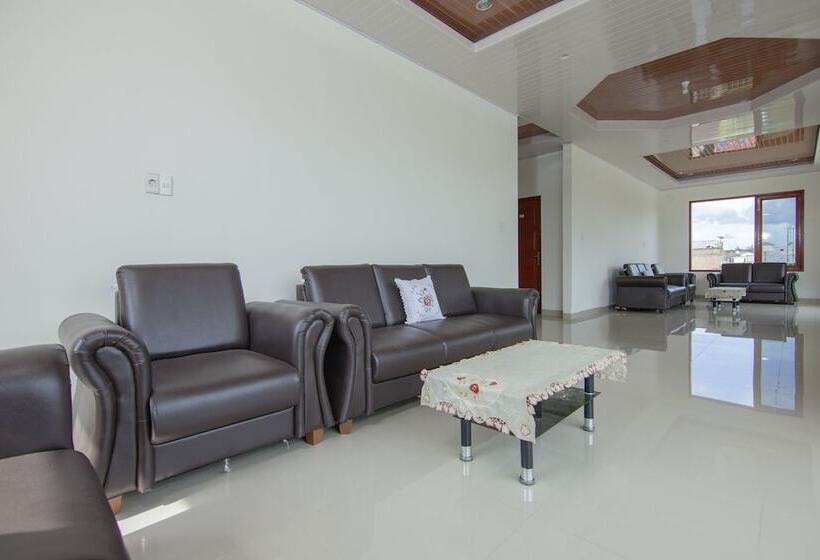 Aries Hotel By Oyo Rooms